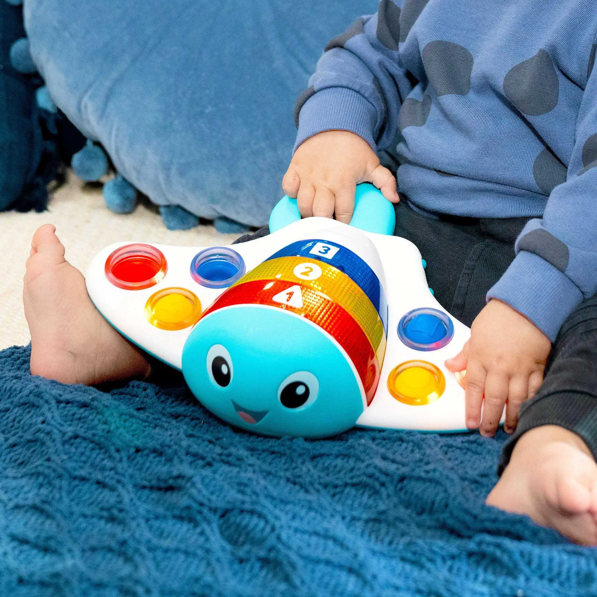 Baby Einstein - Pop Explore Stingray™ Popper Toy