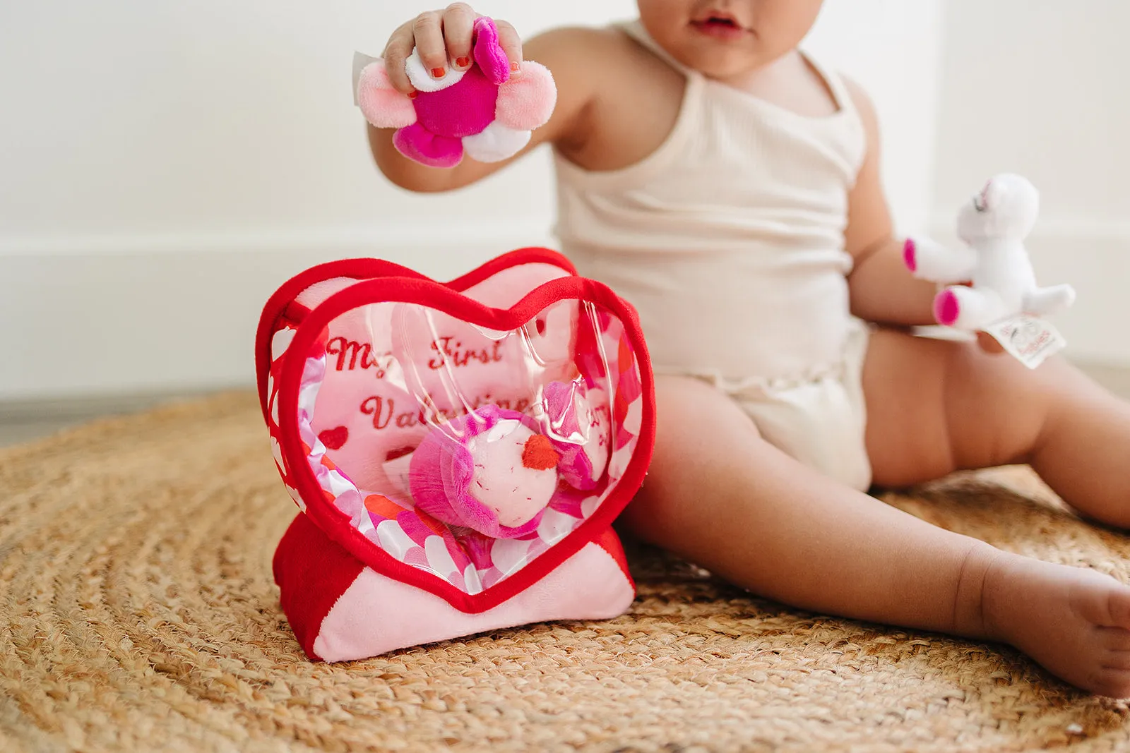 Valentine's Day Plush Fill & Spill Playset & Keepsake Gift  with 4 ct Mini Sensory Toys (Cat, Heart, Flower, Cupcake)